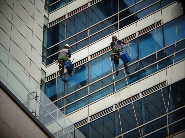 스마일게이트캠퍼스외벽청소