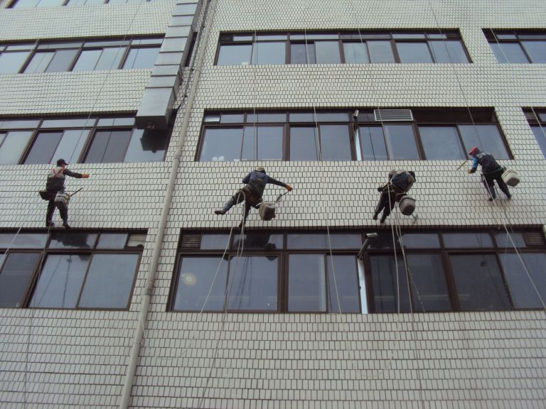 현대자동차(주)남부서비스센터외벽청소